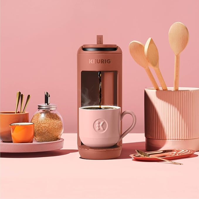 Keurig K-Mini Mate Single Serve K-Cup Pod Coffee Maker, Brews Up to 12 oz Cup, Compact Portable Coffee Machine for Small Spaces, Dorms & Offices, Red Rocks