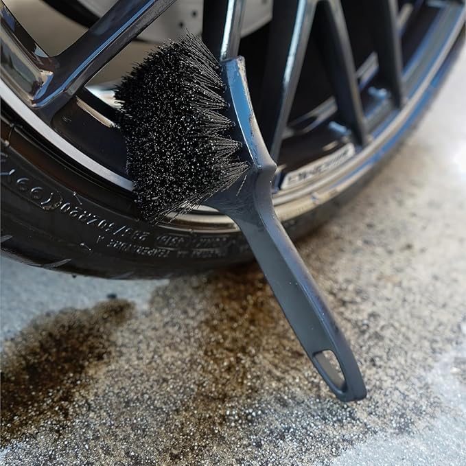 Blackline Stiff Bristle Tire Brush - Heavy Duty Car Detailing Tool for Tires - High-Performance Deep Cleaning Brush - Ideal for Tough Dirt & Grime Removal - Premium Auto Care Accessory
