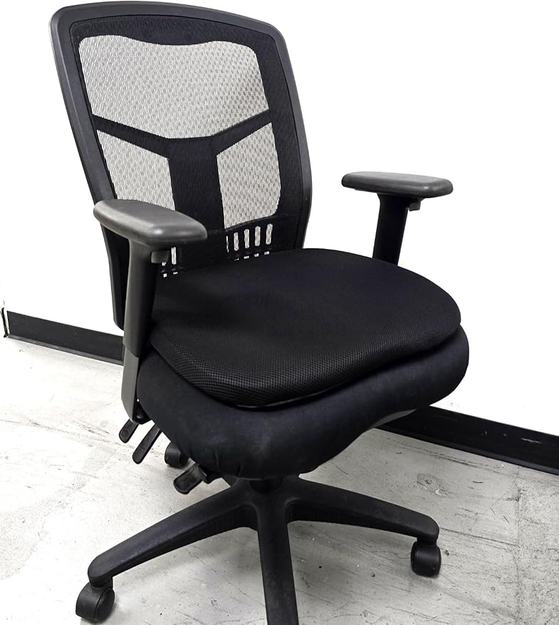 Low Profile, Light Weight Gel Seat Cushion for Car/Truck and Office Chair, Ideal for Drivers and Office Use (Airmax, L18-18x20)