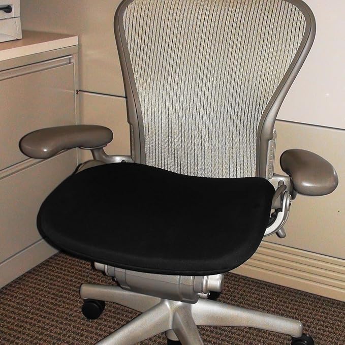 New Low Profile, Light Weight Gel Seat Cushion for Car/Truck and Office Chair, Ideal for Drivers and Office Use (Standard, L20-20x20)